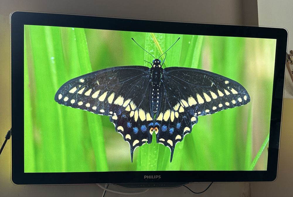 Телевізор Philips 37PFL8605H/12