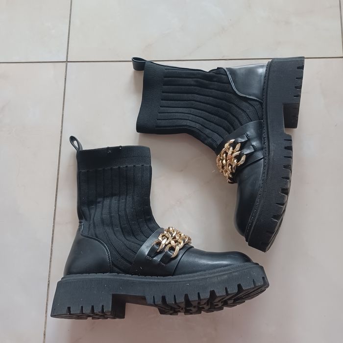 Botki GUESS jak nowe 38/ salon 469 zł