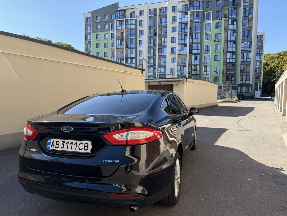 Ford Fusion 2013 рік гібрид/hybrid