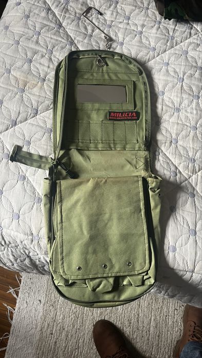 Estojo de higiene pessoal