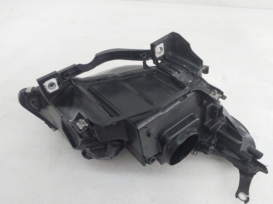 Ótica / farol esquerda BMW 5 Touring (E61)