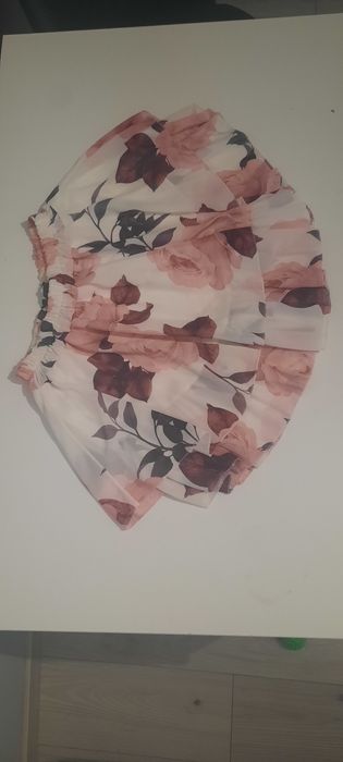 Spódniczka w kwiaty