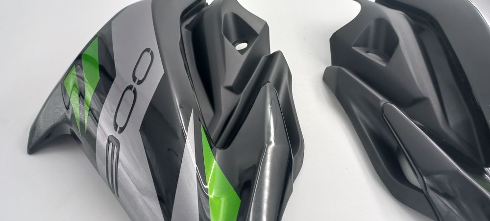 kawasaki z900 bok boczek owiewka komplet L P