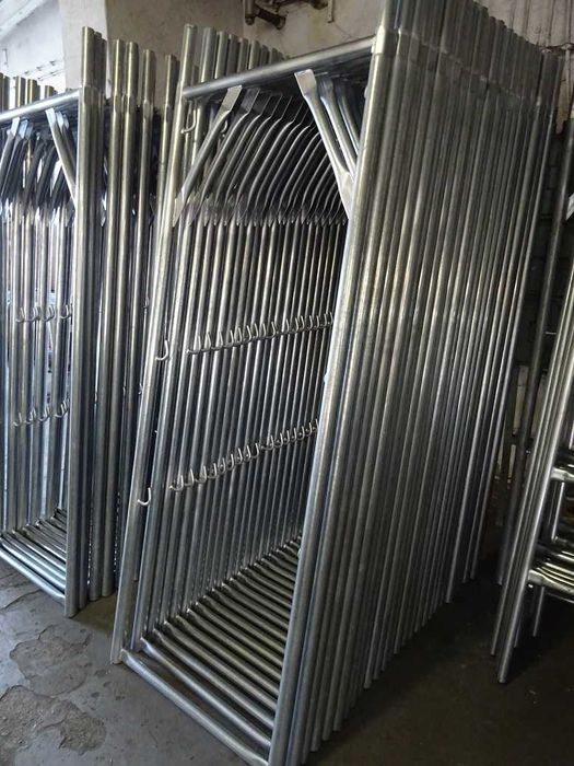 Rusztowanie elewacyjne, ocynkowane, producent, 100mkw (18 ramek)