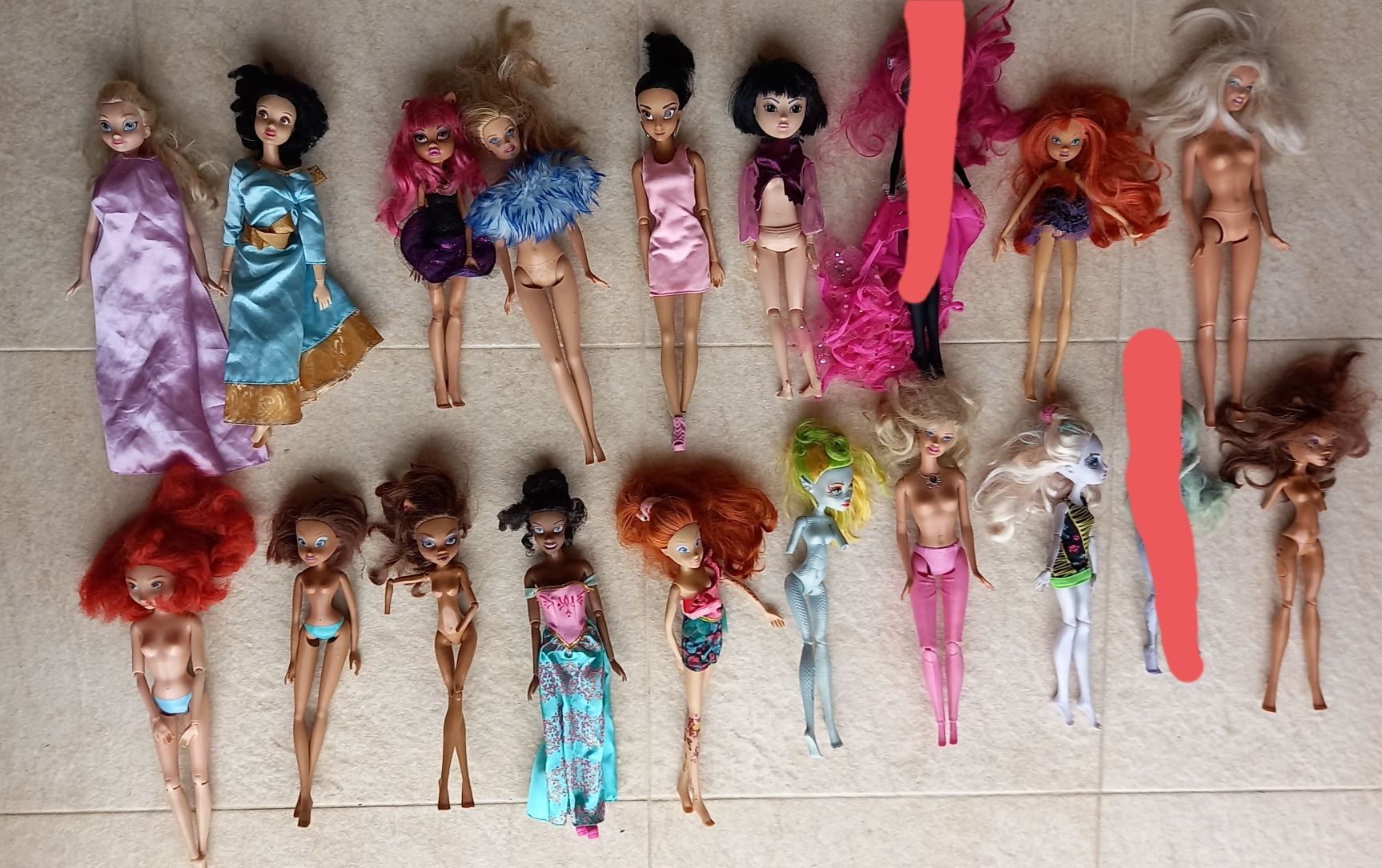 Barbies usadas olx sale