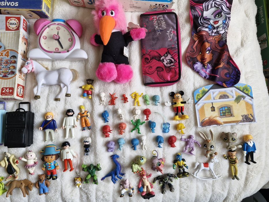 Brinquedos a 2€ cada