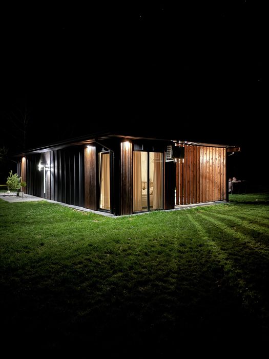 Leśny Azyl Domki z  jacuzzi i ogrzewnym zimowym tarasem, Zwierzyniec