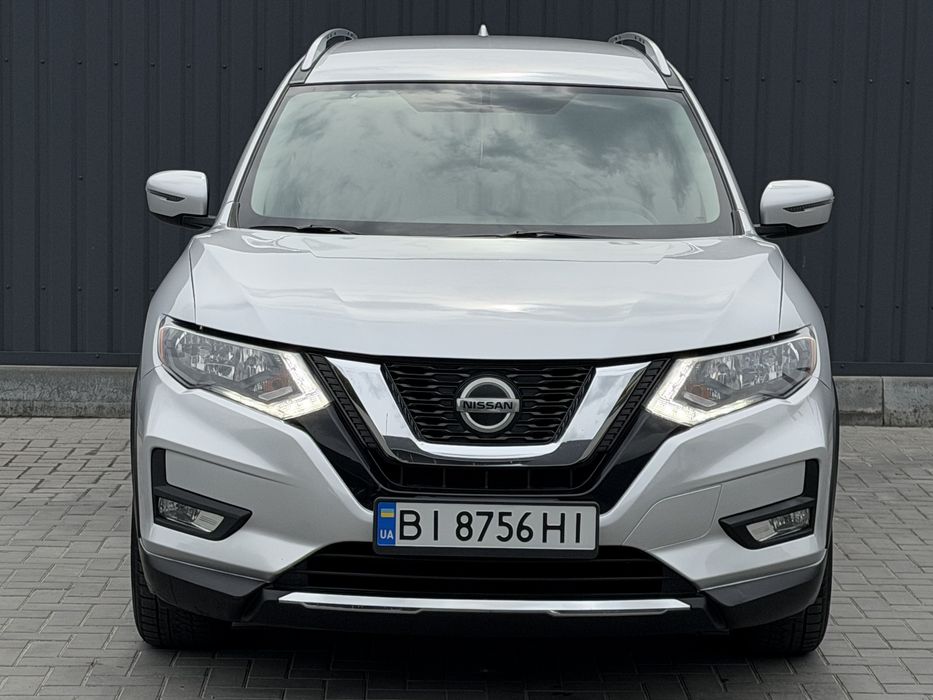 Nissan Rogue SV 2017 рік