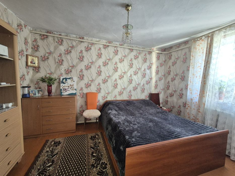 Продам будинок в с.Піщанка (центральна вулиця)