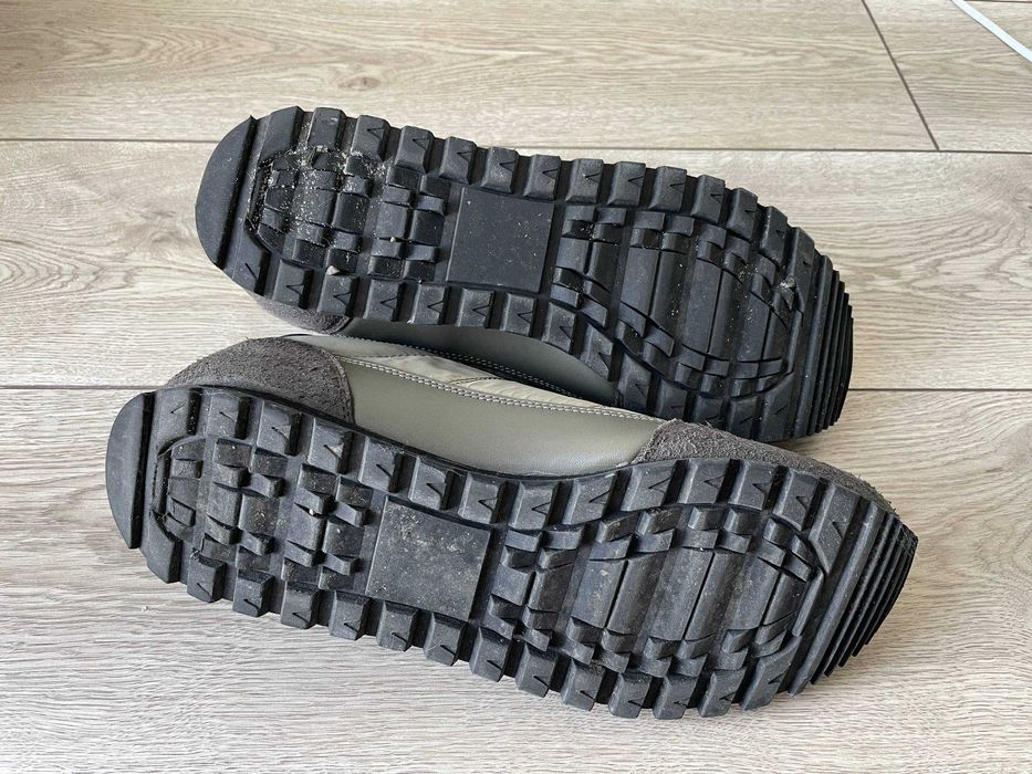 Кроссовки Reserved