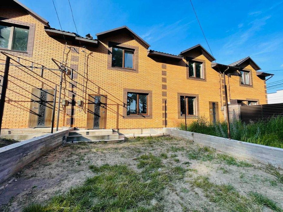 Продаж таунхаусу з дизайнерським ремонтом у Вінниці!