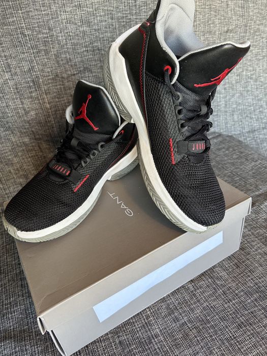 Ténis Nike air “Jordan” basquetebol