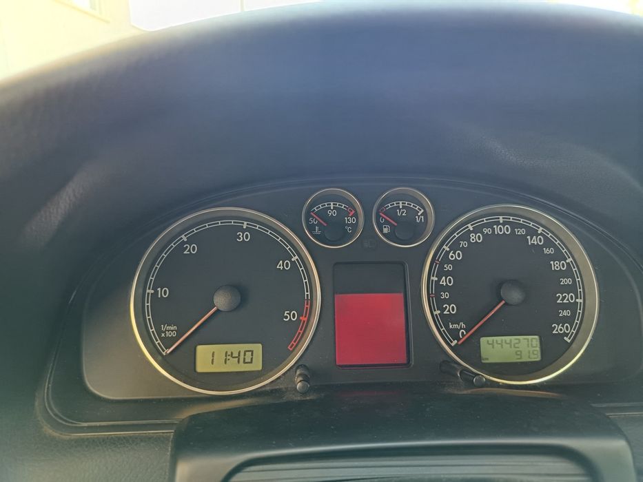 Vw passat 3bg variant 1.9 tdi 130cv