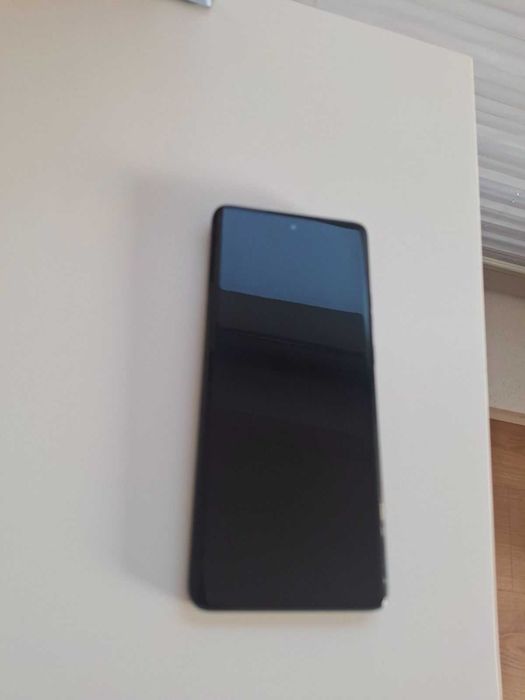 Motorola moto Edge 40 neo 8(12)/256 5000mah