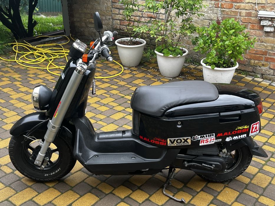 Скутер Yamaha Vox