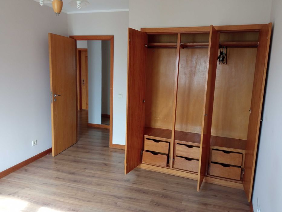 Arrendo apartamento T1, juntinho a praia de Esmoriz