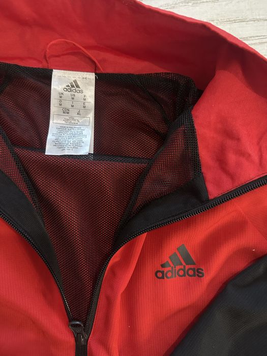 Ветровка adidas оригинальная