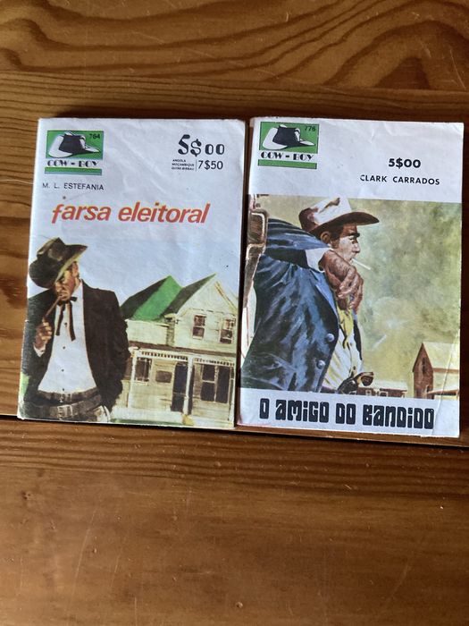 Livros antigos diversos