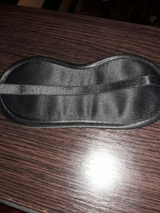 Маска для сну нові