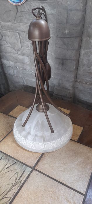 Lampa wisząca  piękna  klasyczna