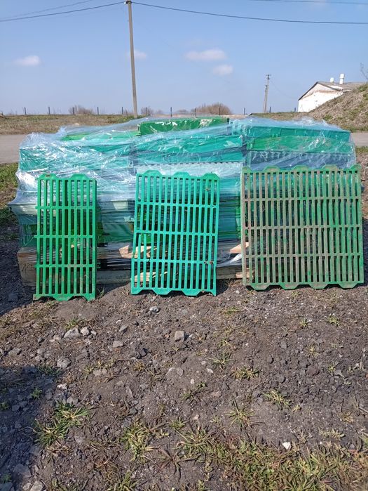 Пластикові решітки для полу (решітчасті поли)