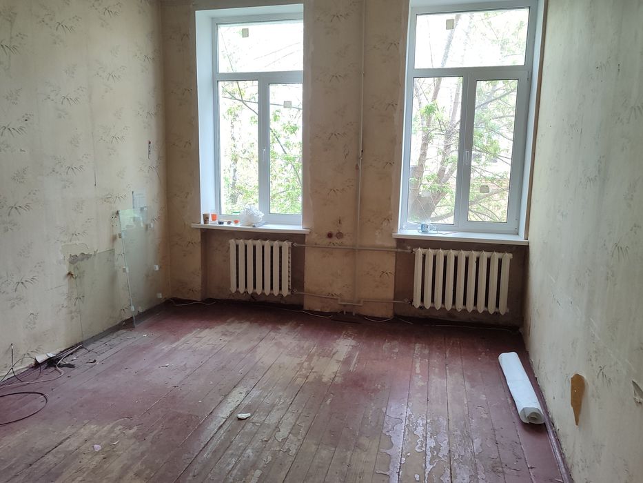 Оренда - офісні приміщення в центрі м Самар (район ЦУМа, міськвиконкому)
