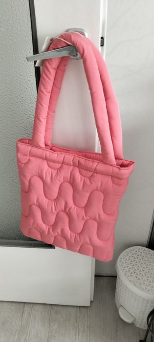 Nowa torba na ramię Reserved