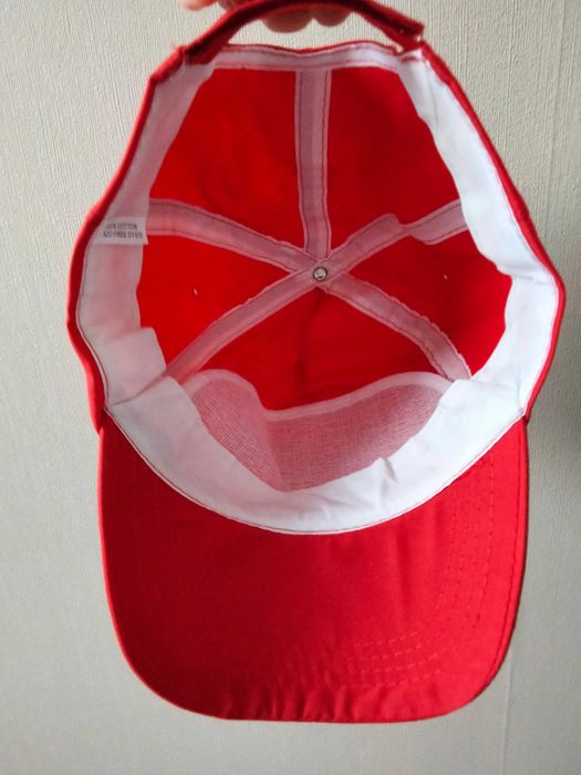 Czapeczka z daszkiem, czapka bejsbolówka