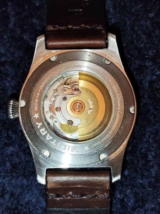 Steinhart militarny 42   ETA 2824