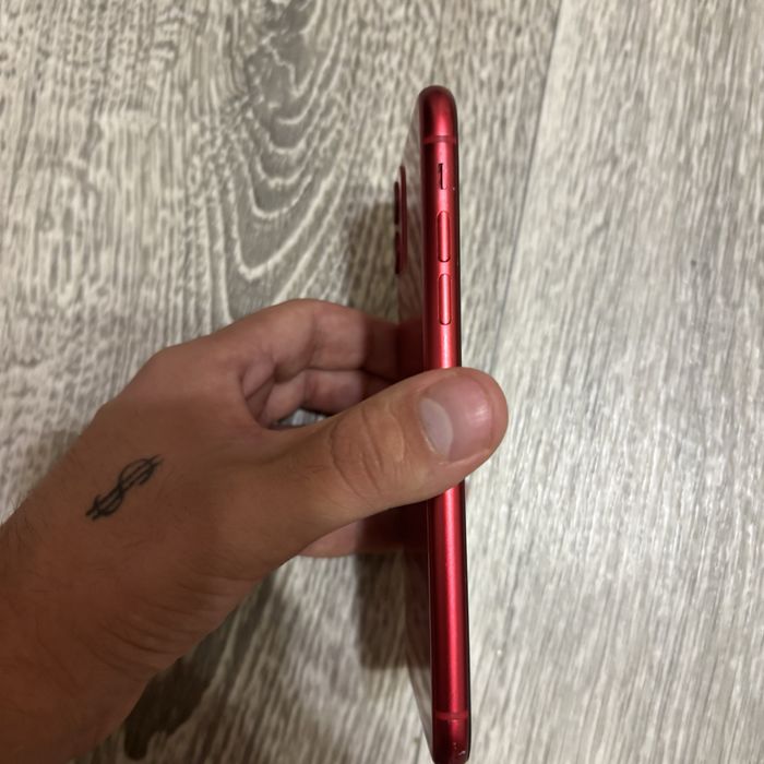 Iphone 11 64 gb читайте опис!!!