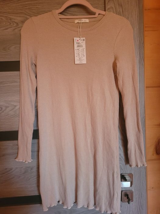 Dzianinowa sukienka w prążek Reserved 152 cm