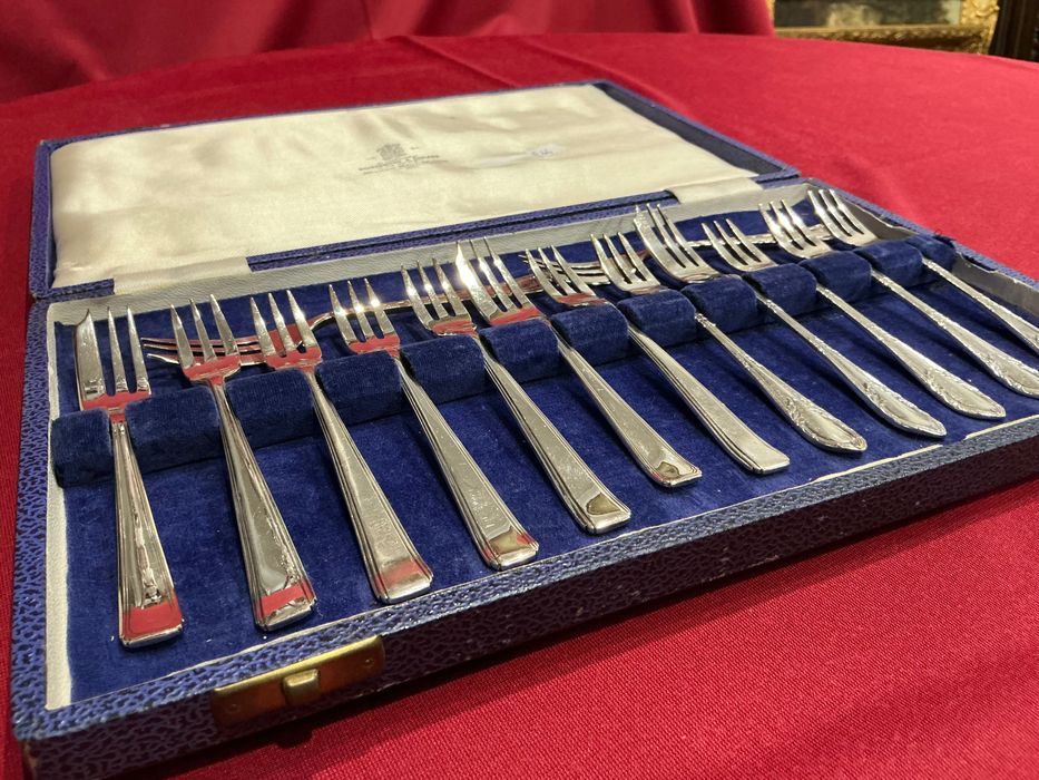 Conjunto de garfos sobremesa 14 cm ,anúncios abaixo