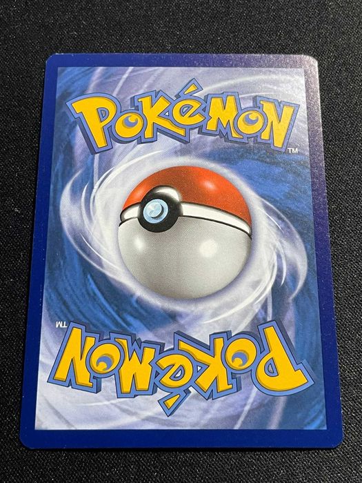 Carta Pokémon Kubfu 93/198 Chilling Reign