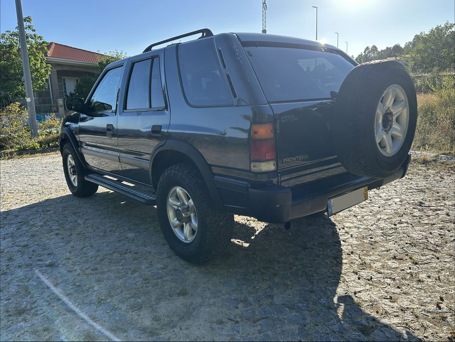 Troco Opel Frontera 2.5 TDS Nacional 5 Portas