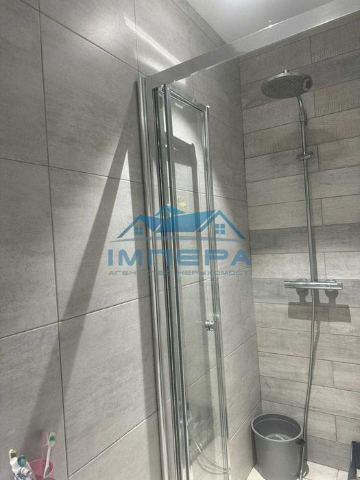 Пентхаус на Леваді