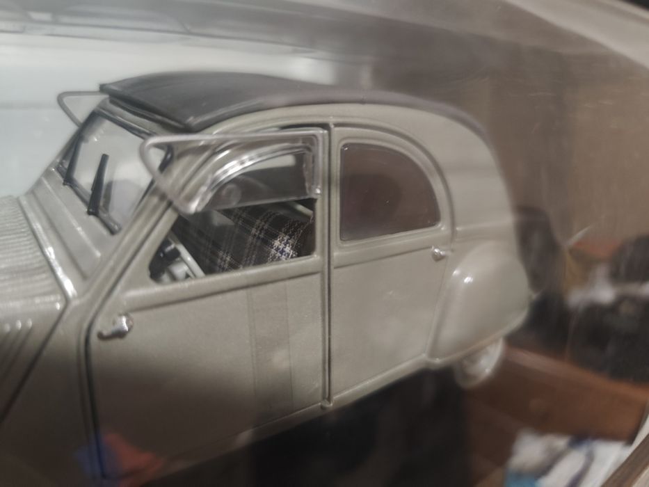 1/18 Citroen 2cv Maisto carro coleção miniatura