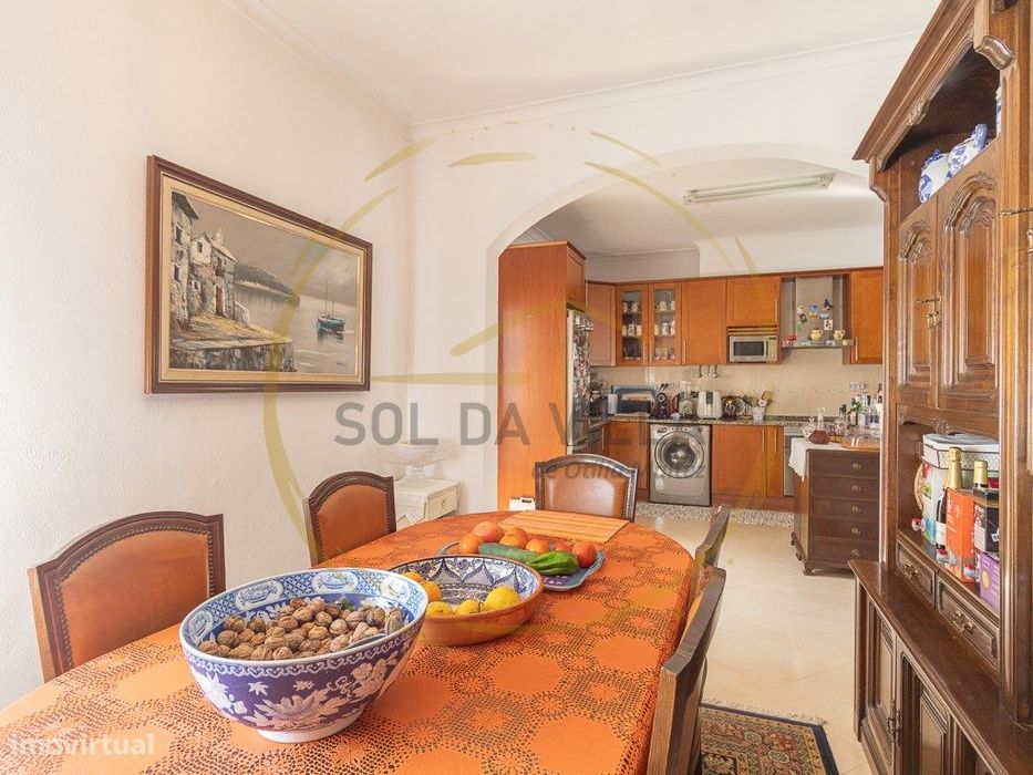 Moradia isolada T4 + T3 com garagem - Porto Salvo, Oeiras - 519.000€