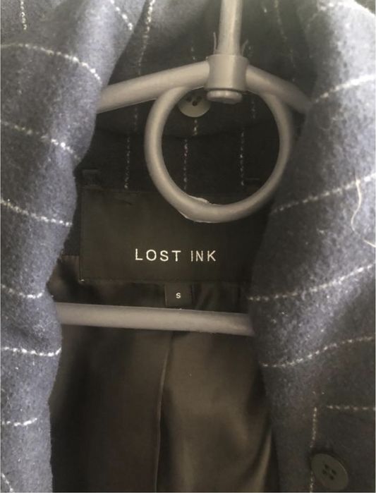 Весеннее/осеннее синее пальто в полоску