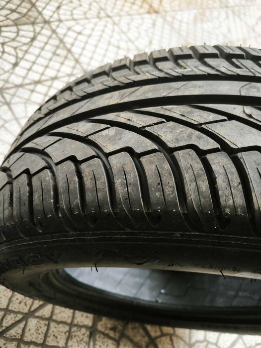 Pneu Novo Michelin 245/55 R 17 102w