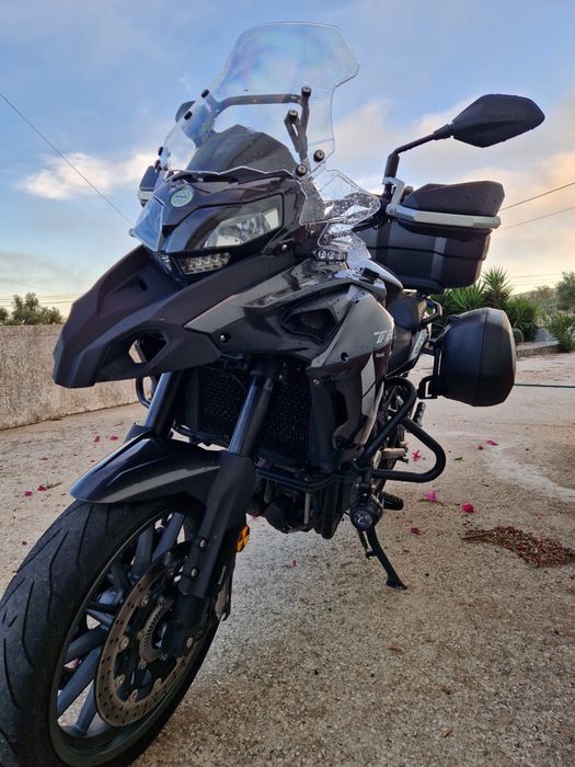 Vendo ou troco Benelli trk 502 2022
