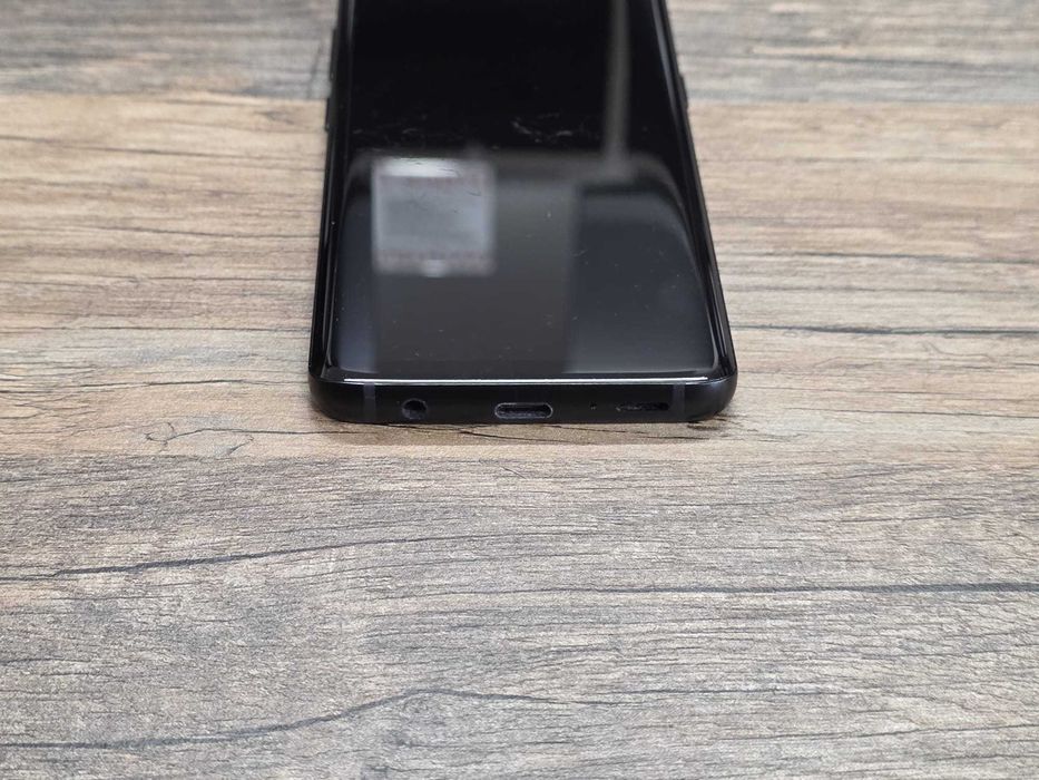 Samsung Galaxy S9 (SM-G960F) 4/64GB stan db gwarancja
