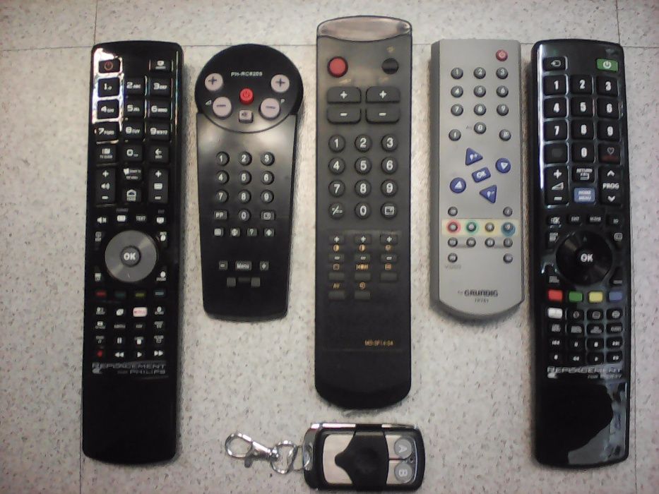 TV and Garage Remote Controls64739841414019121