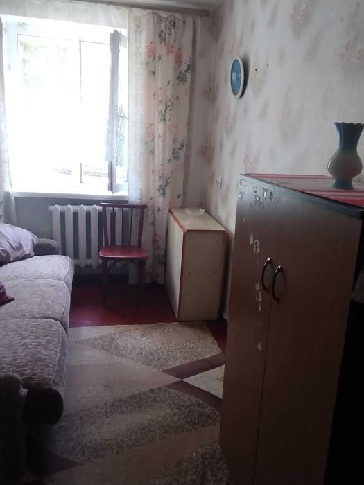 Оренда кімнати в гуртожитку