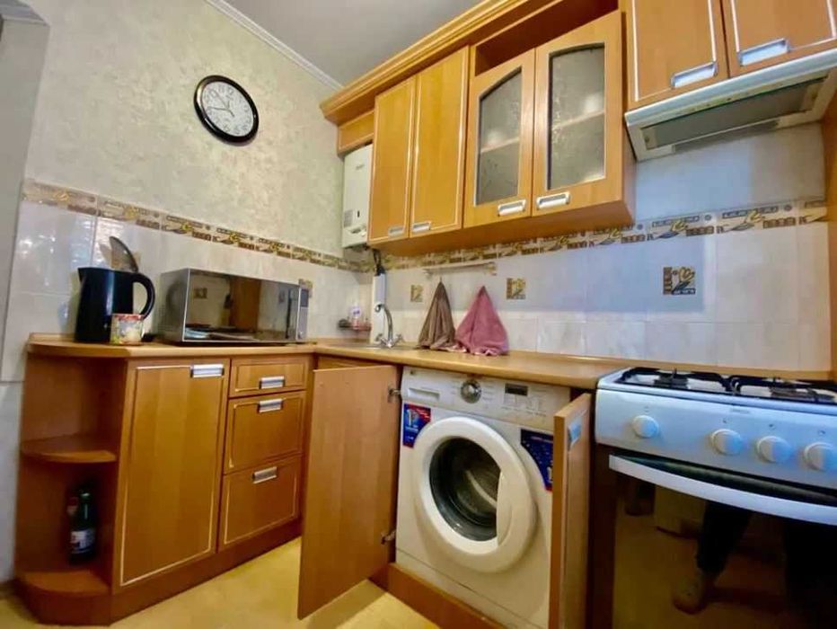 2к квартира з Ремонтом в Самому Центрі, 2й поверх, 47м2
