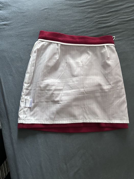 Тепла бордова міні-спідниця L’eskizzo