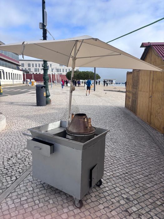 Carrinho de castanhas