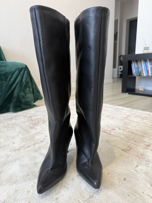 Чоботи     Lestrosa