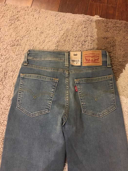 Spodnie jeans dzwony Levi’s 726 High Rise Flare 25x30