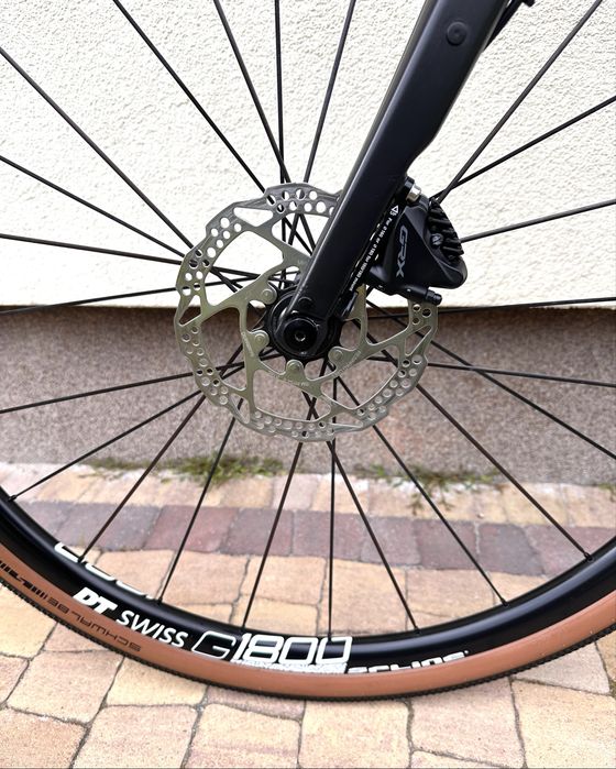 Gravel GIANT REVOLT 0 Shimano GRX kolor czarny JAK NOWY !!!