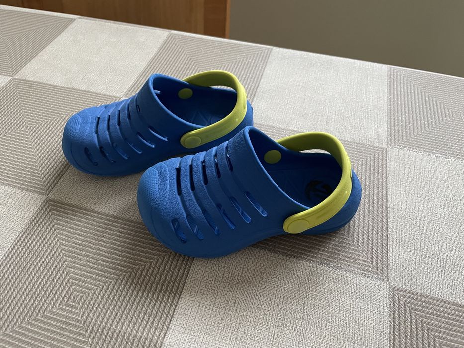 Crocs  dla chlopca 23